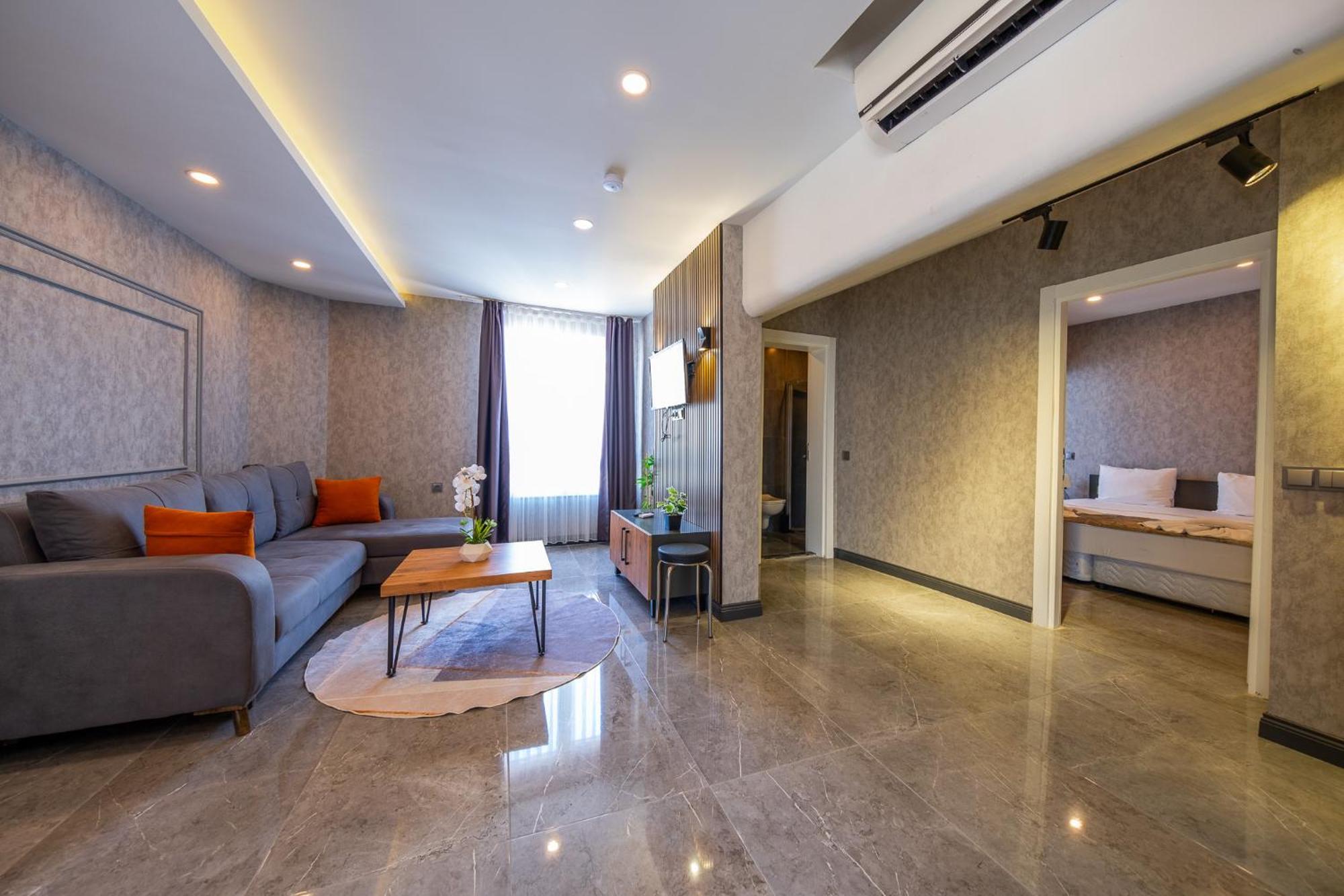 Mrt Suites Lara Antalya Exterior foto